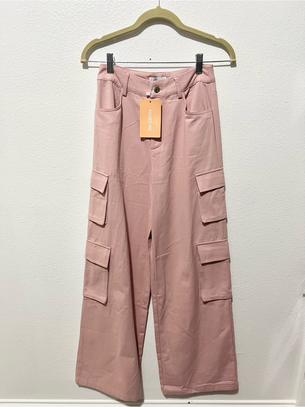 High-Rise Pink Wide-Leg Cargo Pants - Picture 3 of 4